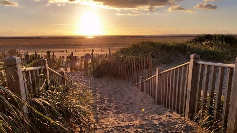 Cumbria Guest House Литам-Сент-Эннс Экстерьер фото