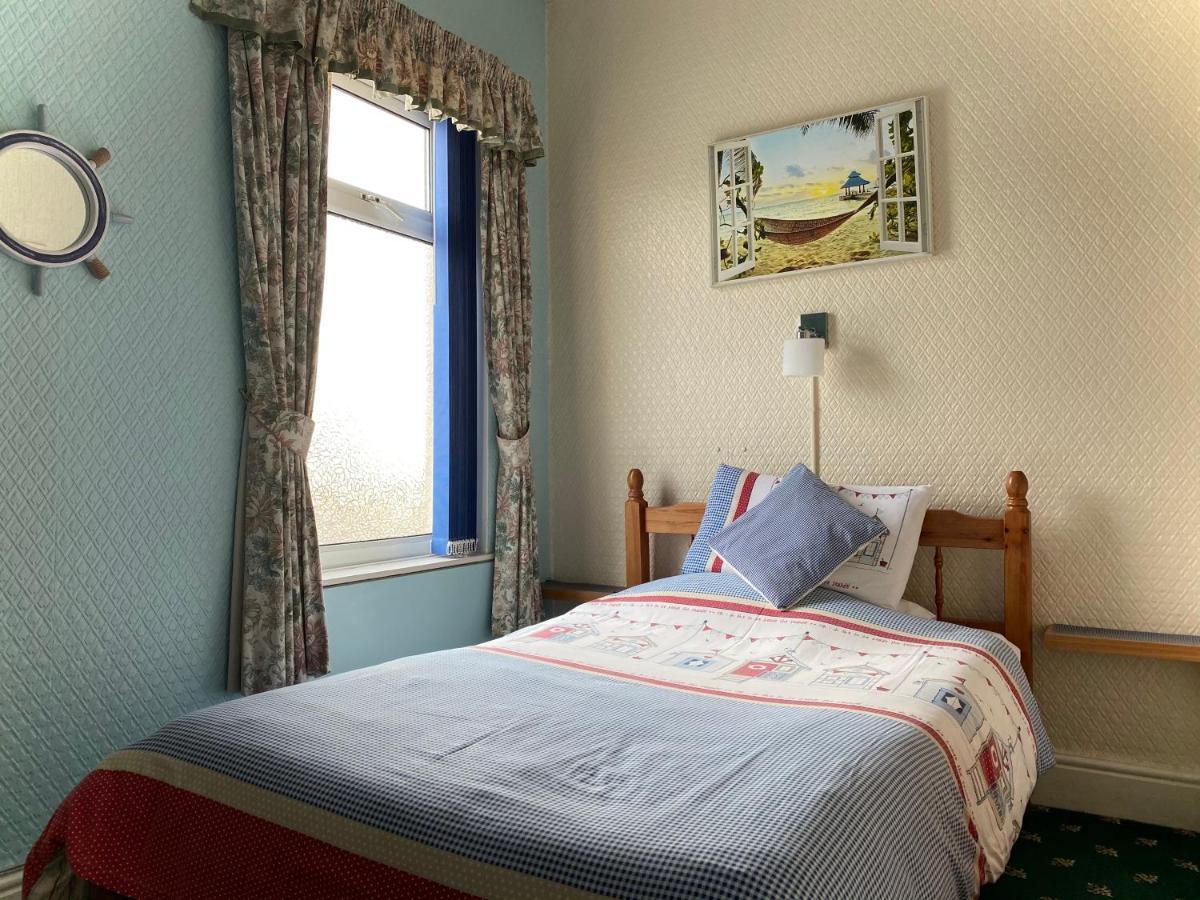 Cumbria Guest House Литам-Сент-Эннс Экстерьер фото