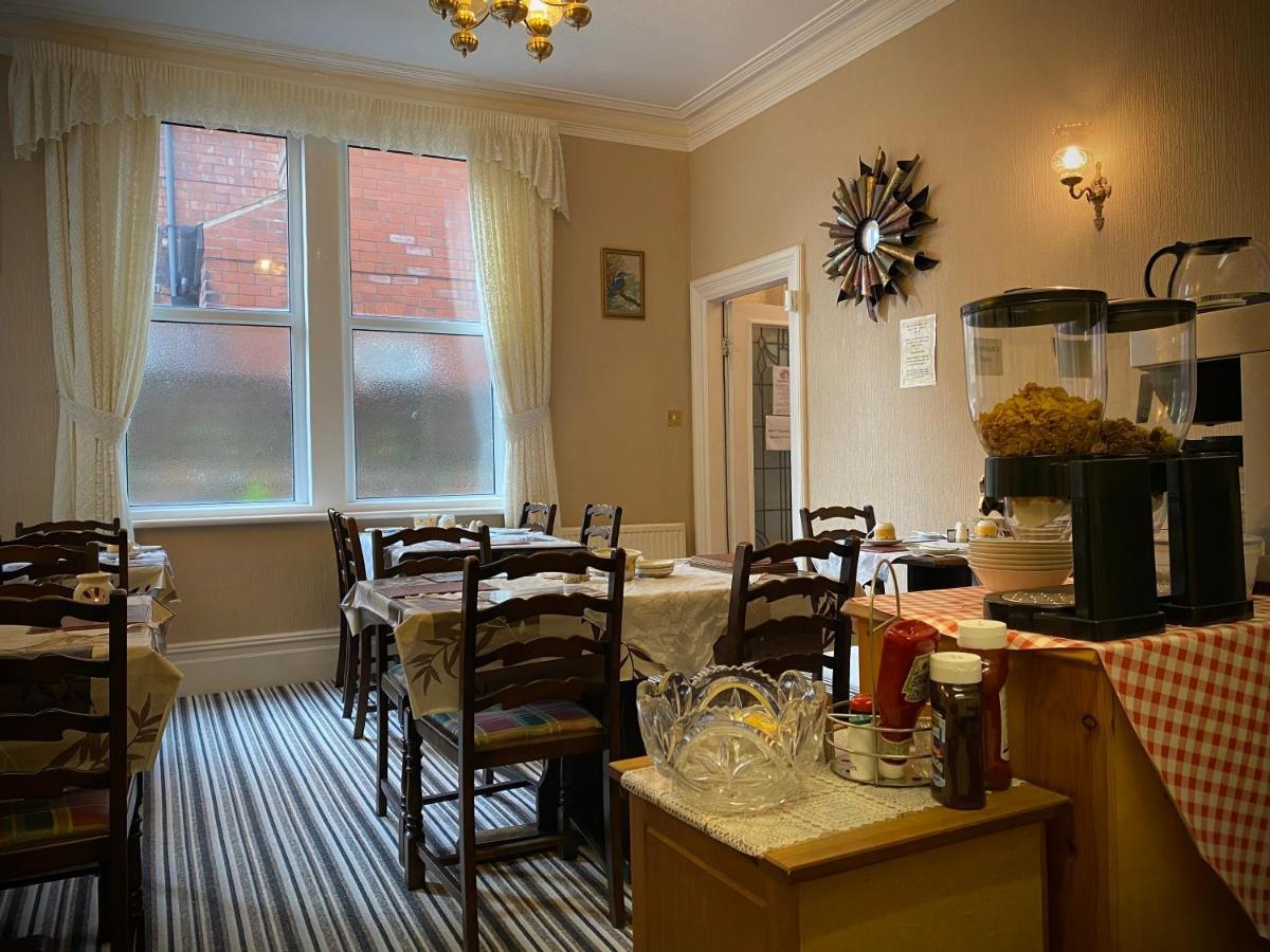 Cumbria Guest House Литам-Сент-Эннс Экстерьер фото