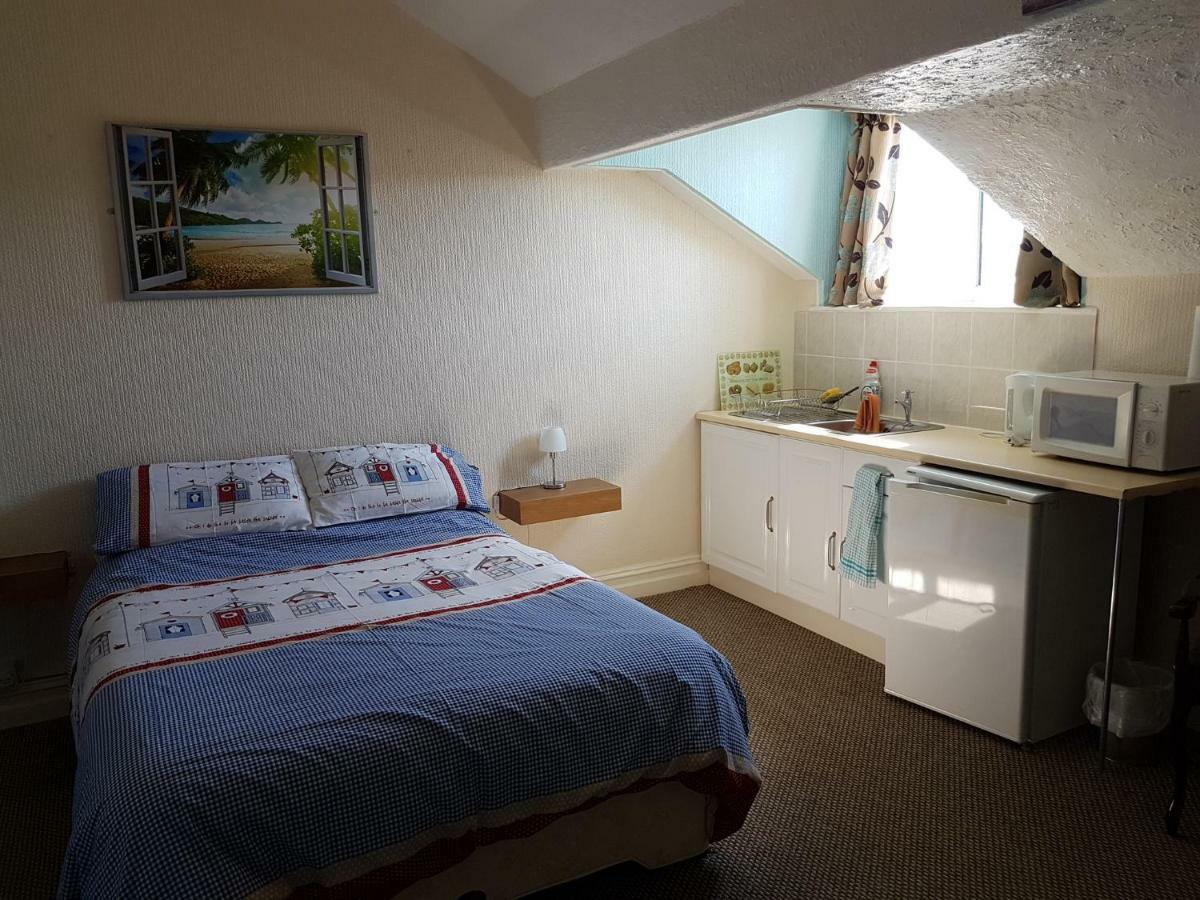 Cumbria Guest House Литам-Сент-Эннс Экстерьер фото